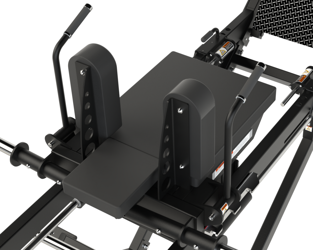 35-Degree Linear Hack Squat