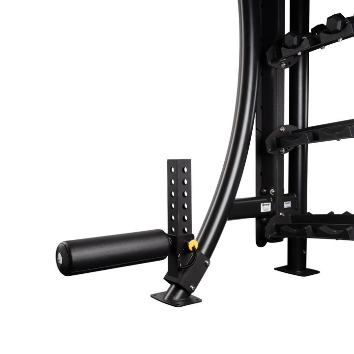 Adjustable vertical post with multiple height settings for positioning the rear foot support