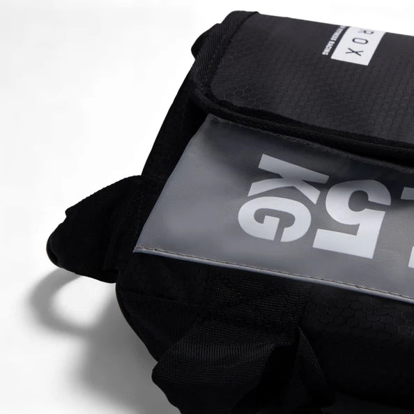 Dual Velcro® closure system on the Centr x HYROX Youngstars competition sandbag.