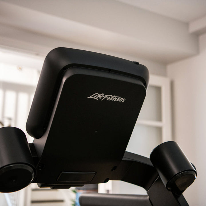 Life Fitness Run CX treadmill with 2 removable locking cup holders